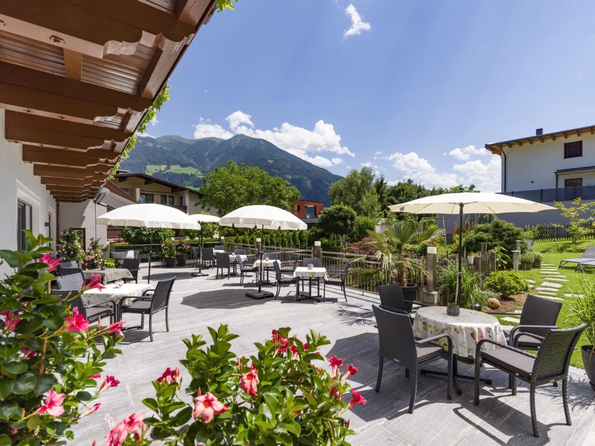 Hotel Landhaus Zillertal Fügen Eksteriør billede