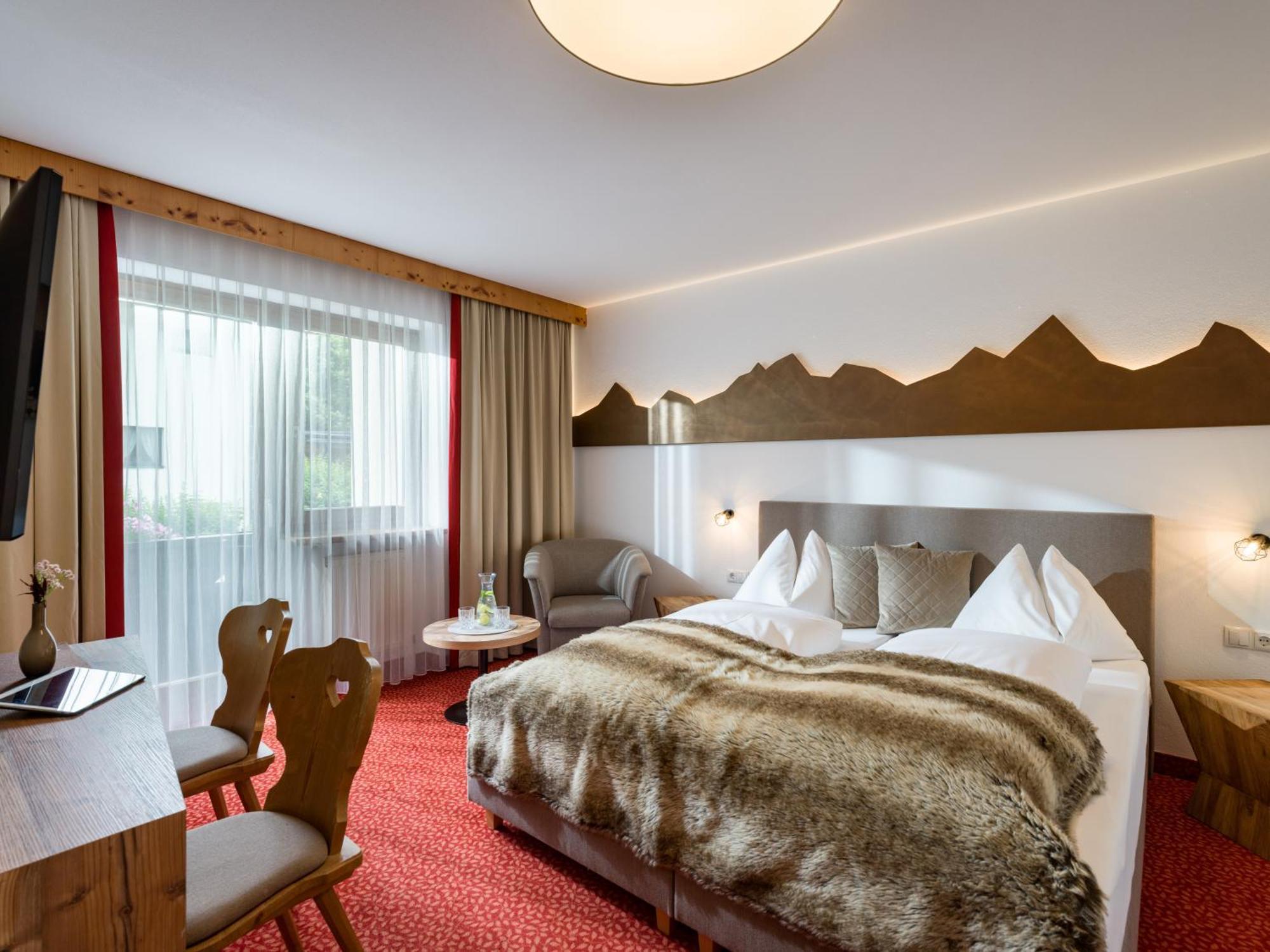 Hotel Landhaus Zillertal Fügen Eksteriør billede