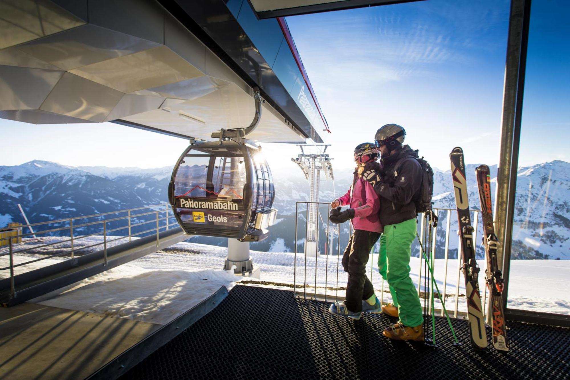 Hotel Landhaus Zillertal Fügen Eksteriør billede