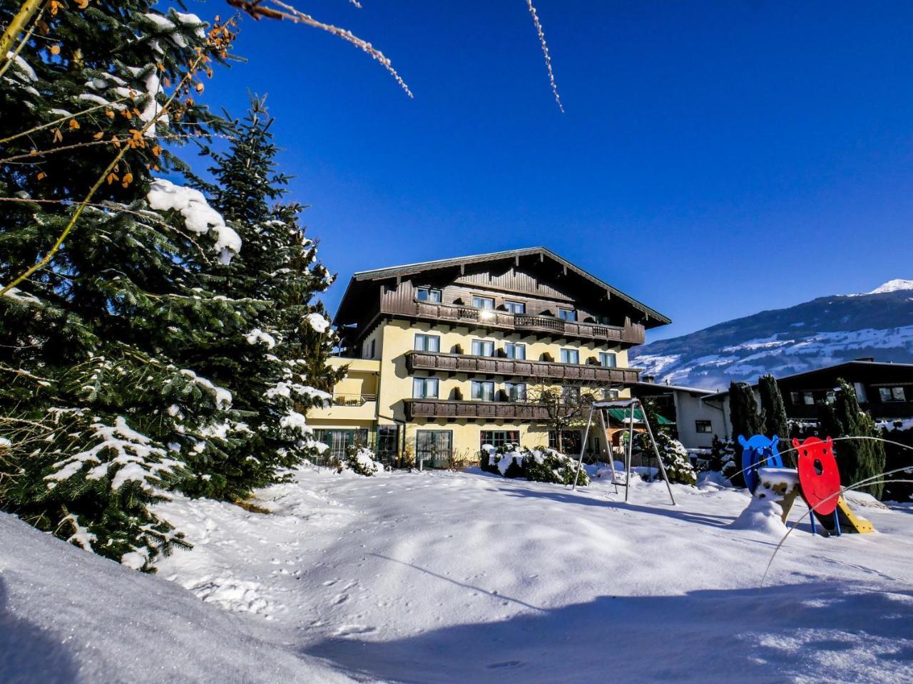 Hotel Landhaus Zillertal Fügen Eksteriør billede